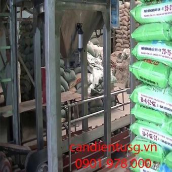 Cân đóng bao phân bón